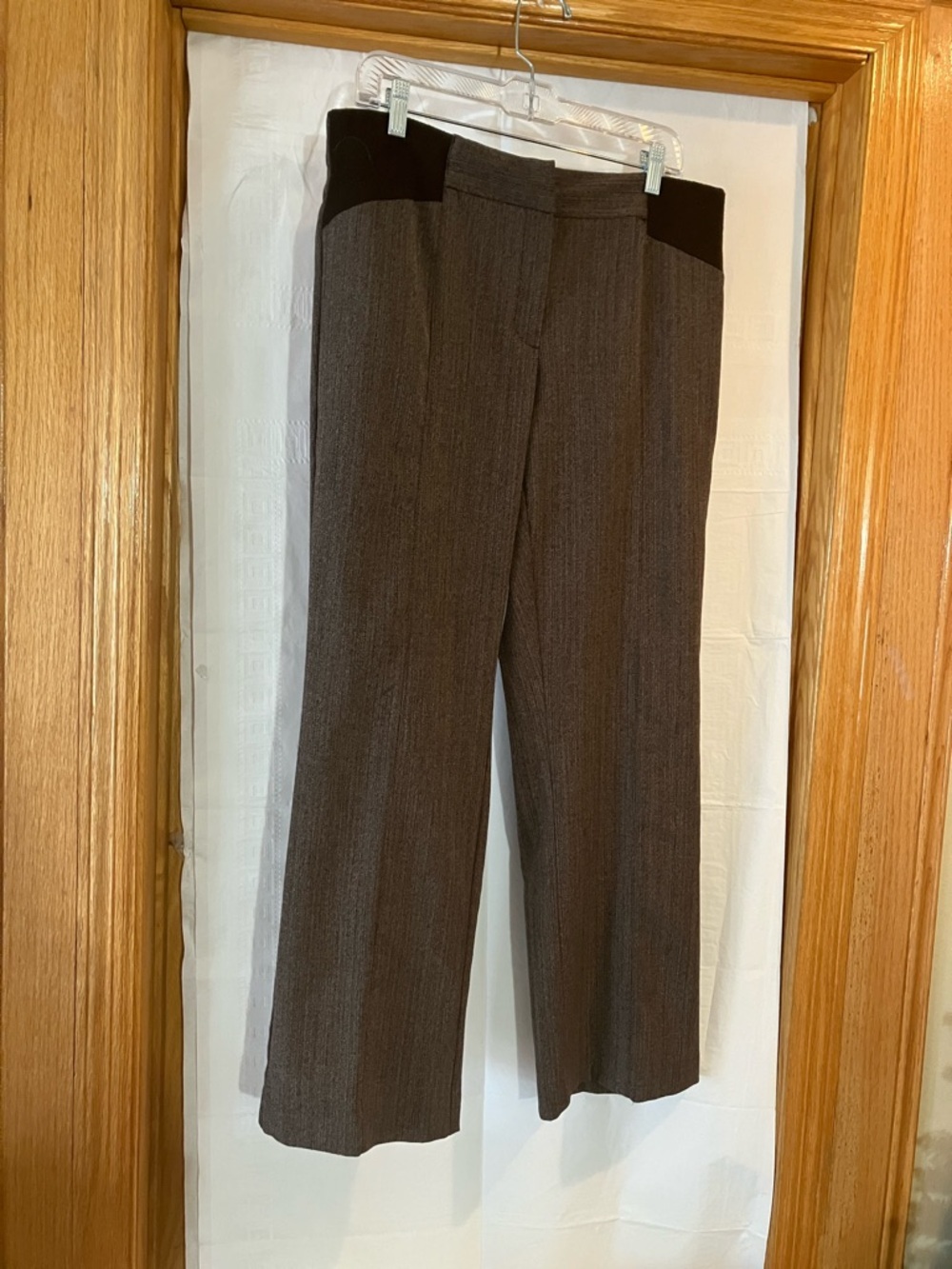 Briggs New York Women’s 14P Brown Houndstooth Zipper Closure Pants